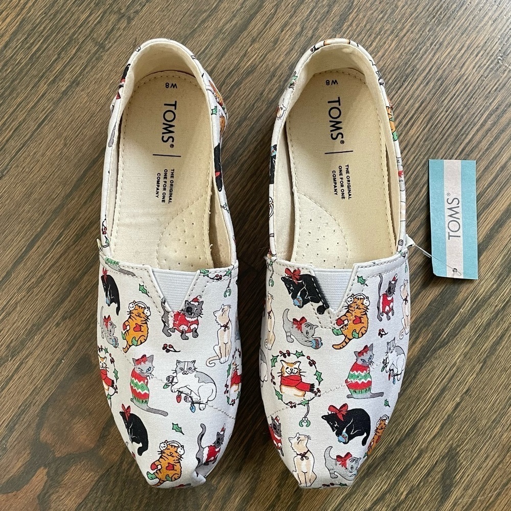 New TOMS Women’s Belmont Holiday Cats Print Ortholite Flats Shoe in Light Gray 8